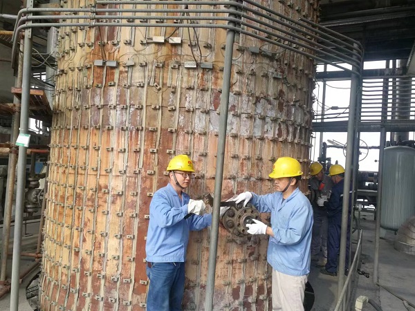 1652349531675803.jpeg 檢修、搶修雙管齊下 裝置隱患無(wú)處遁形.jpg