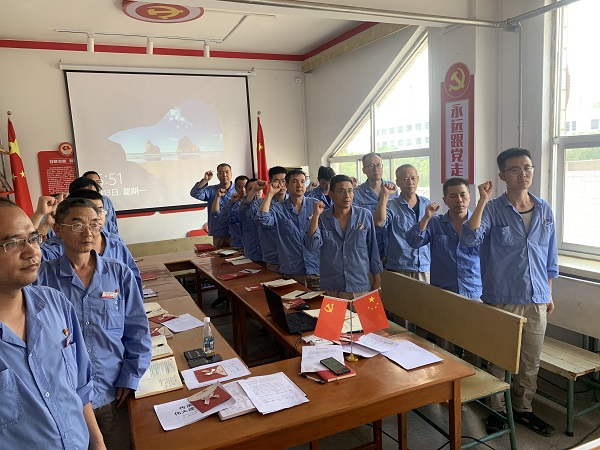 1655281826185046.jpeg 尿素車(chē)間主題黨日.jpg