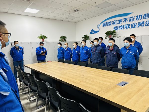 1678927192779691.jpeg 3月15日制氣車間召開節(jié)水措施落實(shí)早班會.jpg