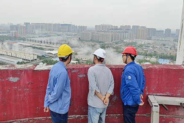 1681822230508651.jpeg 4月17日王星看造粒塔外廠區(qū)排放.jpg