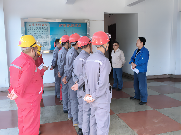 1683332636423845.png 三級安全教育——班組安全教育(1).png