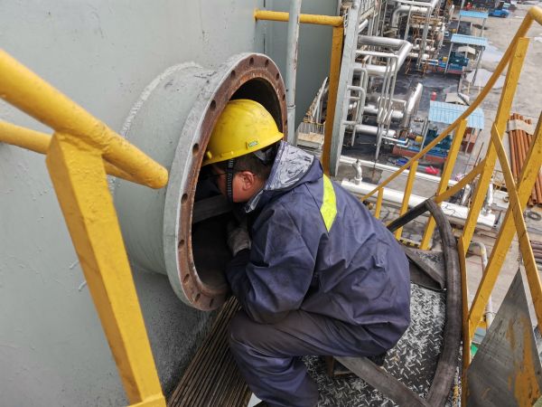 1684137334233558.jpeg 黨員突擊隊 檢修現場最可愛的人-安志強.jpg