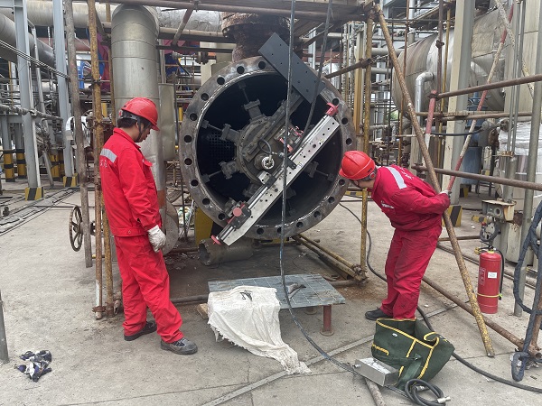 1685067840320907.jpeg 雙甲氣化換熱器檢修工作圓滿結束-E7501換熱器回裝打磨.jpg