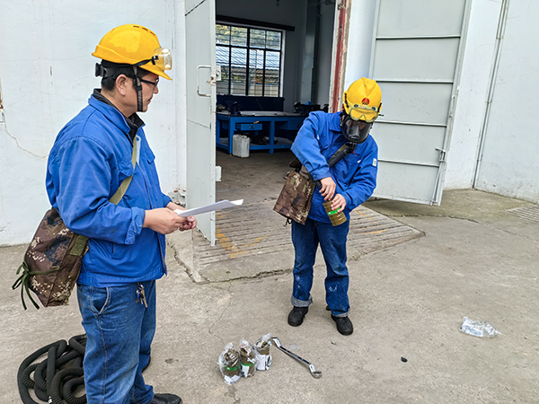 1701316557349023.jpeg 過濾式呼吸器使用演練。.jpg