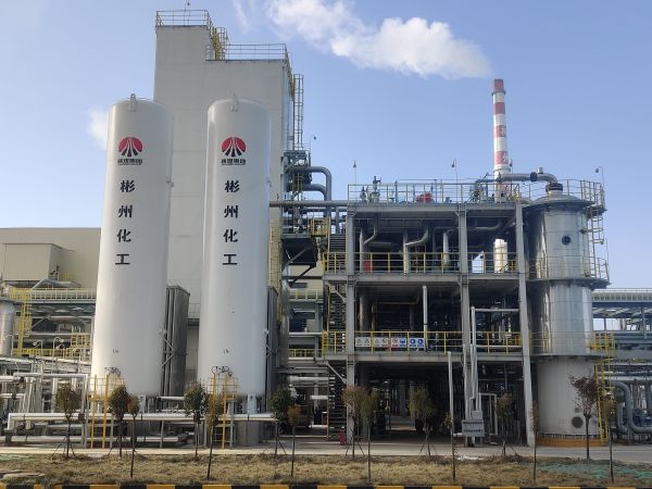 1703030632645389.jpeg “707低溫能源綜合利用項目”現場裝置照片.jpg