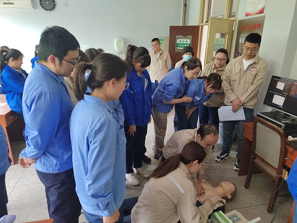 1714098388883146.jpeg 4.25觸電演練1 秦新麗提供.jpg