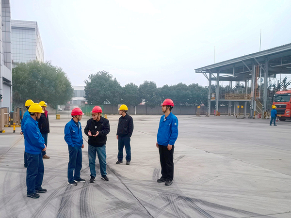 1731471084927814.jpeg 191罐區裝車現場.jpg