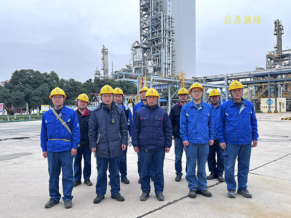 311743388027427186.jpg 3月27日16:30,合成車間員工演練前動員.jpg