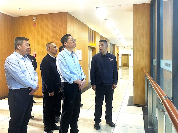 161744796227180595.jpg 4.16 國家能源局西北監(jiān)管局趙國宏一行到彬州公司調(diào)研 附圖1.jpg