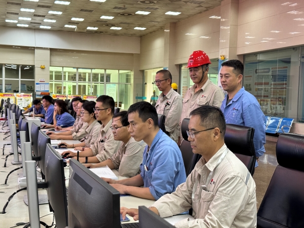 021751437875172444.jpg 中控室停車照片1.jpg