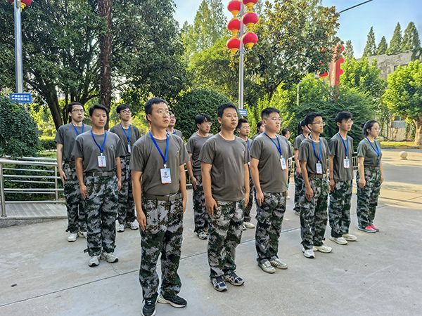 051754373021117184.jpg 9a75b01532a382945e949165fb28231 600.jpg