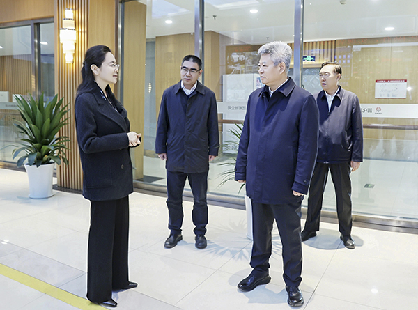 191763537045136525.jpg 20251114112629_86302.jpg